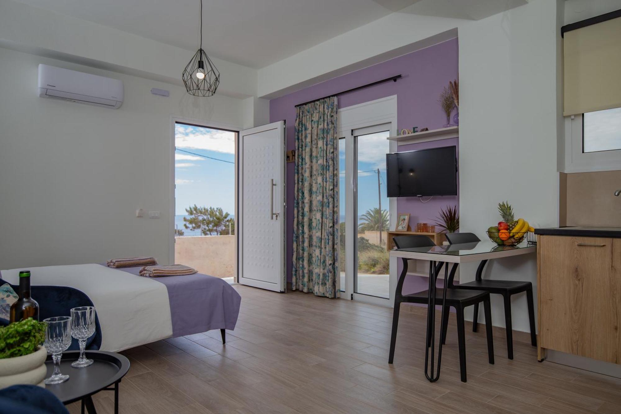 Studio Athena With Panoramic View Of Makrygialos Pilalimata Екстер'єр фото
